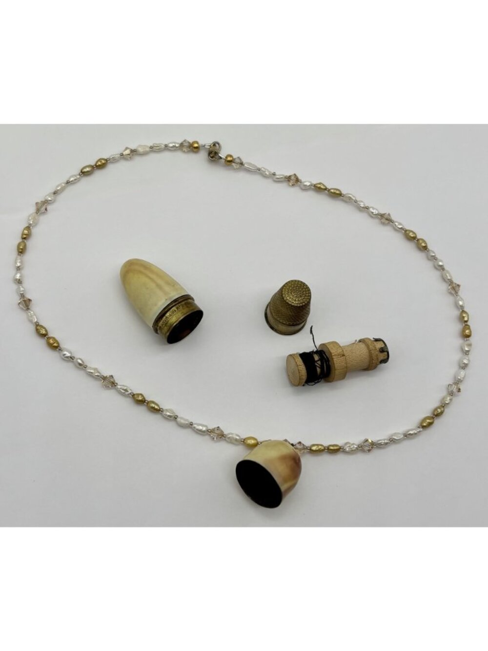 Artisan-Made Freshwater Pearl Swarovski Crystals Necklace W/Vintage Etui Pendant - Picture 10 of 16